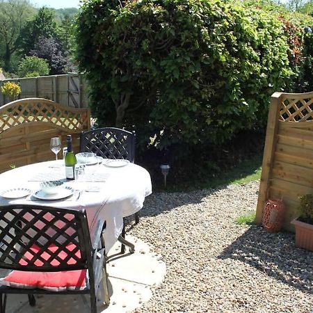 Hideaway Between Coast And Moors In A Beautiful Village Apartment Sleights Exteriör bild