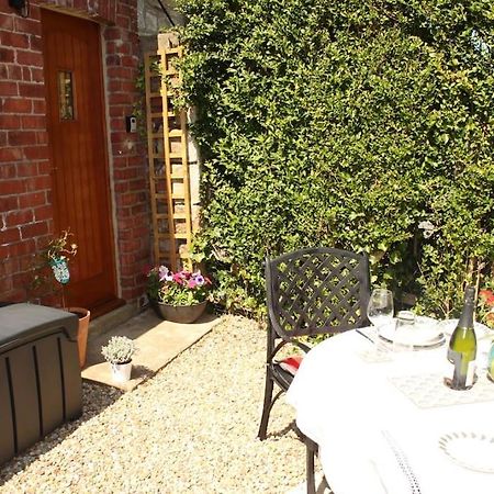 Hideaway Between Coast And Moors In A Beautiful Village Apartment Sleights Exteriör bild