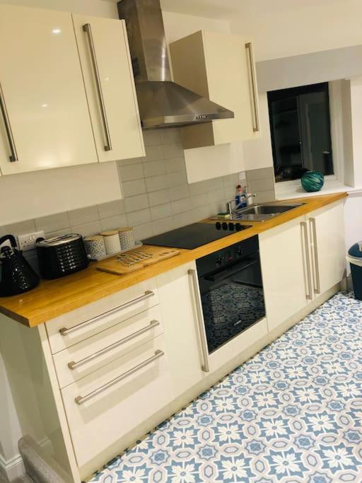 Hideaway Between Coast And Moors In A Beautiful Village Apartment Sleights Exteriör bild